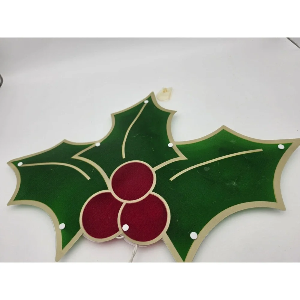 Vtg Holiday Time Lighted Holly Indoor/Outdoor 22